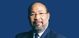 Richard Parsons to Deliver Commencement Address Logo